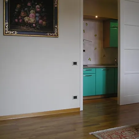 Donatello Penthouse Florens